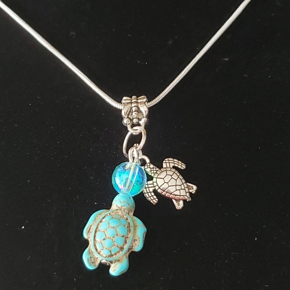 Turquoise Seaturtle .925 Sterling Silver N… - Picture 1 of 5